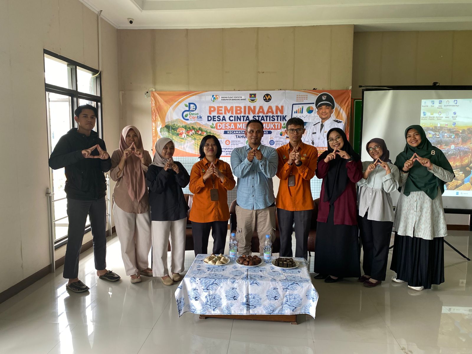 Wujudkan Tata Kelola Data yang Akurat, Desa Mekarmukti Gelar Pembinaan "Desa Cantik"